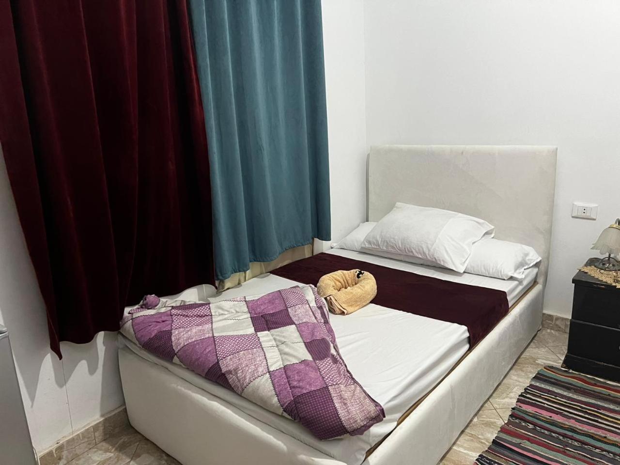 Jana Pyramids View In 3 Bed & Breakfast Kafrat al Jabal Exterior photo