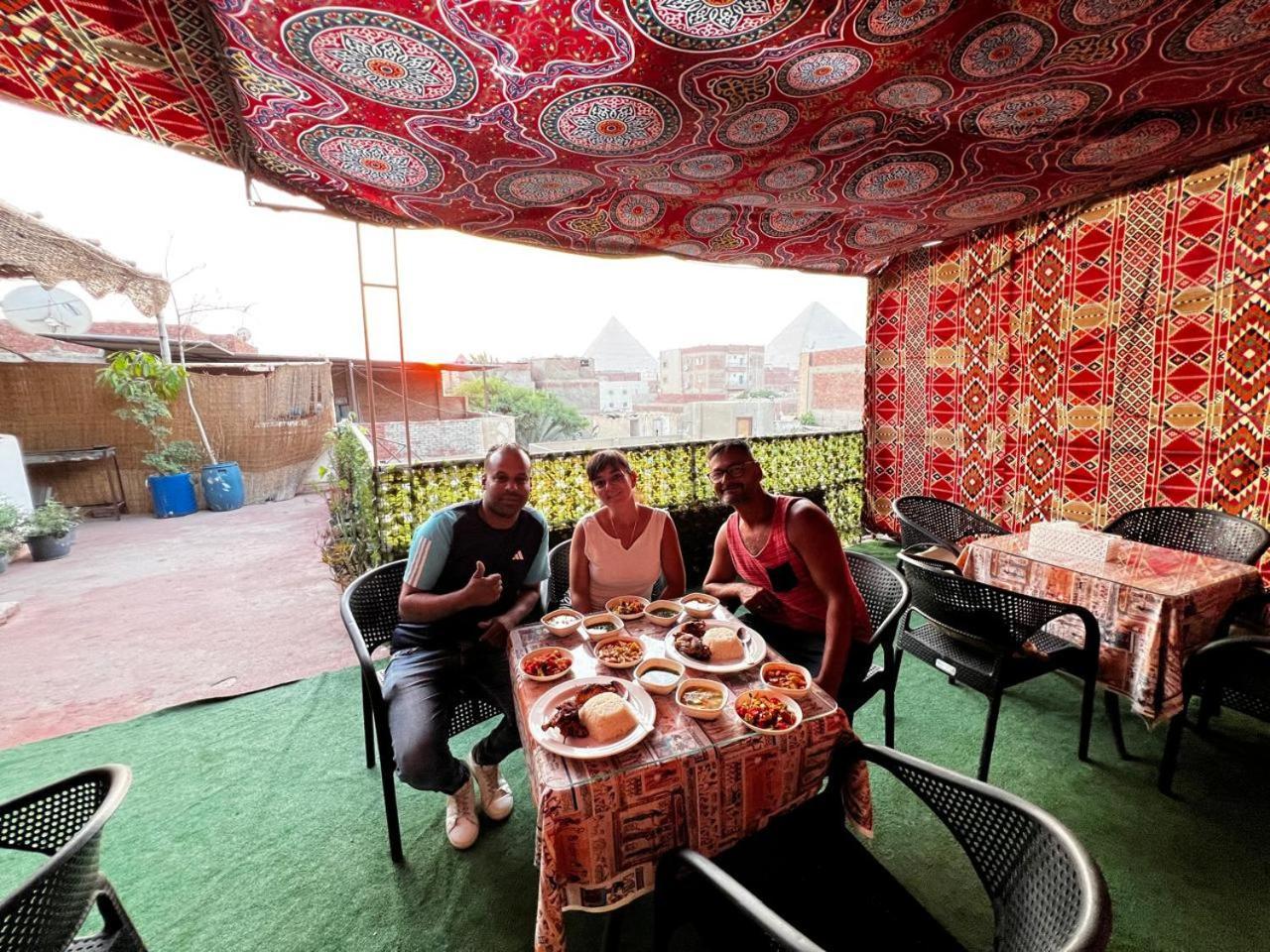 Jana Pyramids View In 3 Bed & Breakfast Kafrat al Jabal Exterior photo