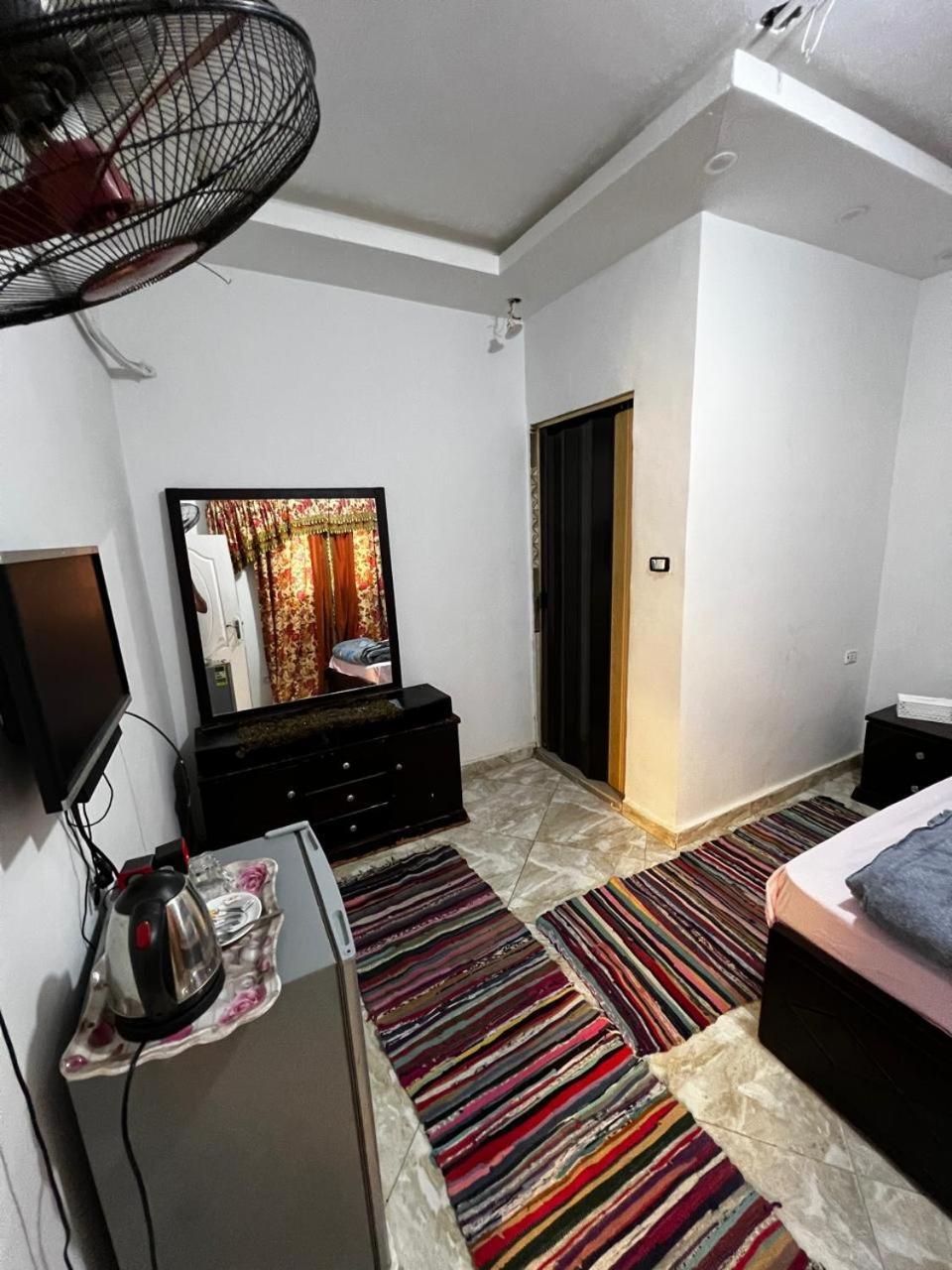 Jana Pyramids View In 3 Bed & Breakfast Kafrat al Jabal Exterior photo