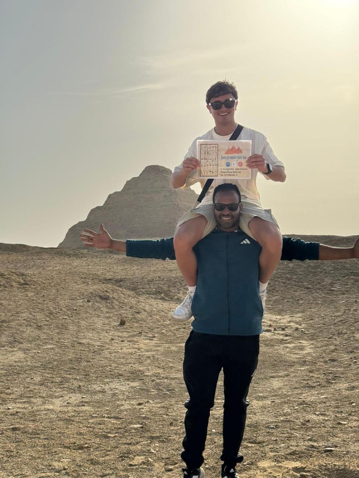 Jana Pyramids View In 3 Bed & Breakfast Kafrat al Jabal Exterior photo