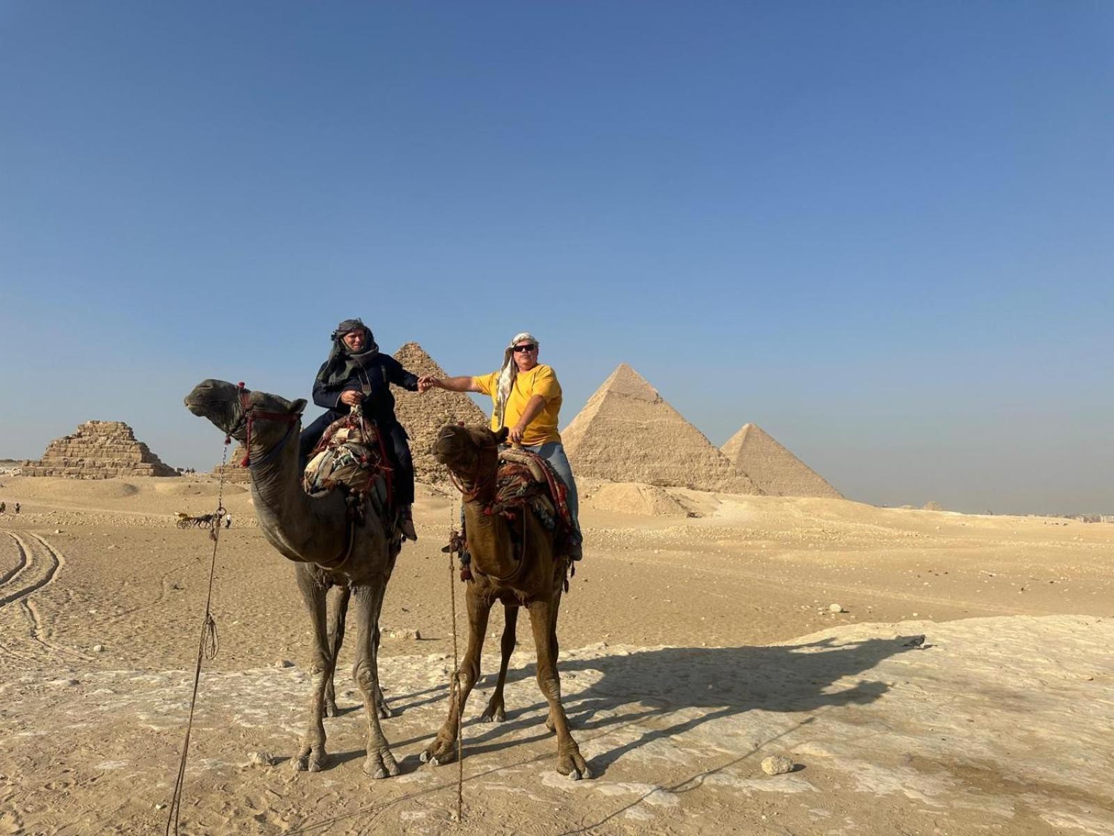 Jana Pyramids View In 3 Bed & Breakfast Kafrat al Jabal Exterior photo